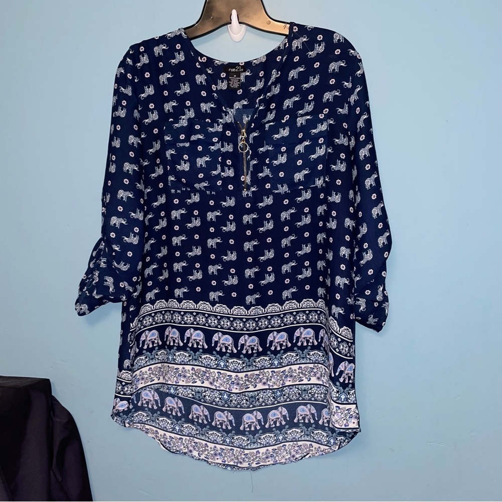 Rue 21 Elephant Print Zip Neck Blouse Size Medium